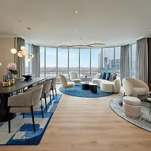 https://rotterdam-marriott.ihotelsrotterdam.com